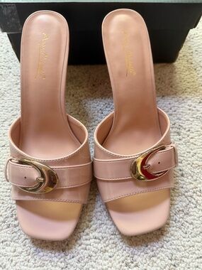 New in Box Anne Michelle Nude Buckle Slide Sandals Sz 9